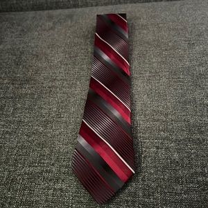 VanHeusen Necktie